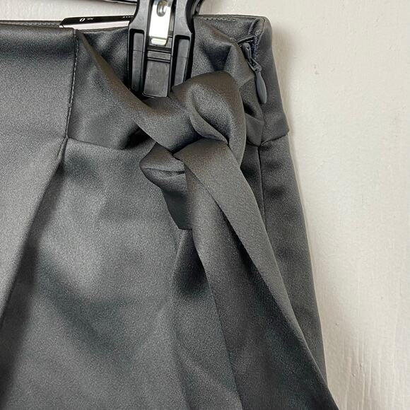 NWT White House Black Market WHBM Silver Satin Wrap Tapered Ankle Pant Size 0 - Picture 4 of 14